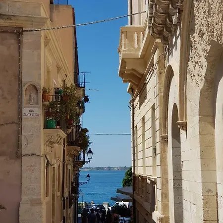Luce Del Sud Syrakuzy