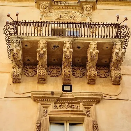 Luce Del Sud Guest house Syracuse